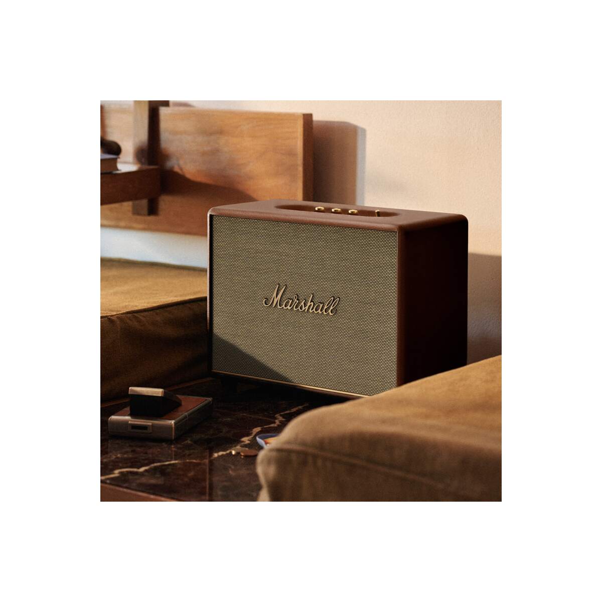 Bezdrátový reproduktor Marshall Woburn III - hnědý - istyle.work