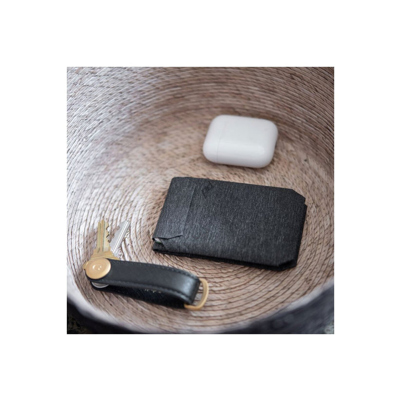 MagSafe peněženka Peak Design Stand Wallet - šedá - istyle.work