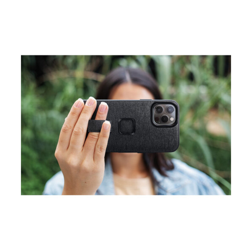 Kryt s poutkem na iPhone 13 Pro Max Peak Design Mobile Everyday Loop - šedý - istyle.work