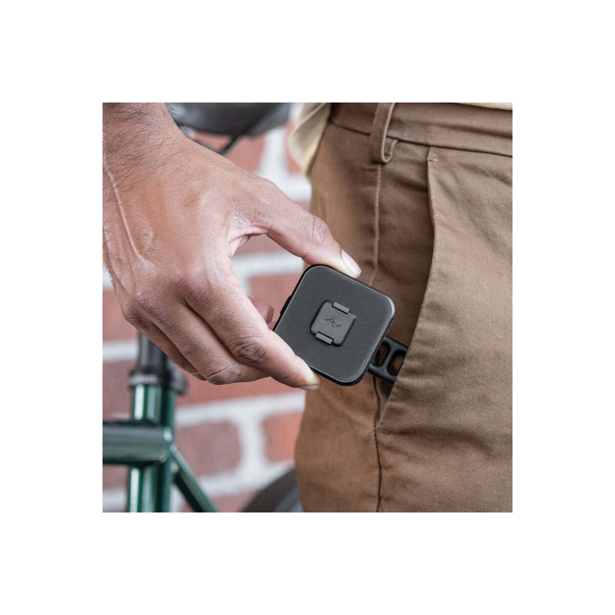 Univerzální držák na kolo Peak Design Universal Bar Mount - černý - istyle.work