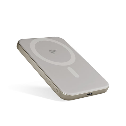Powerbanka Epico UltraPack EM51 Qi2 5000 Slim Alu Mag+ - pouštní titan
