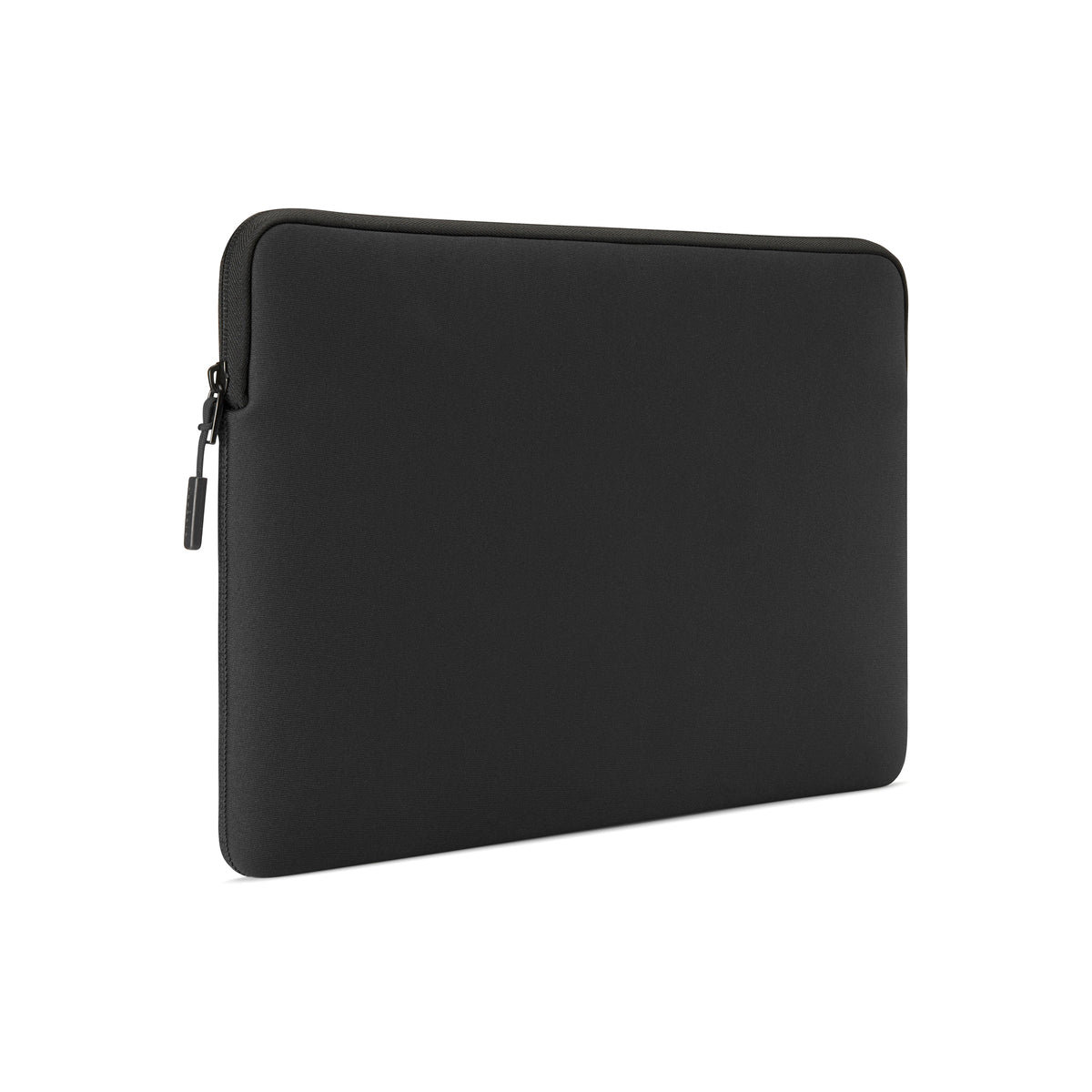 Obal pro Macbook 15" Pipetto Classic Fit Sleeve - černý - istyle.work