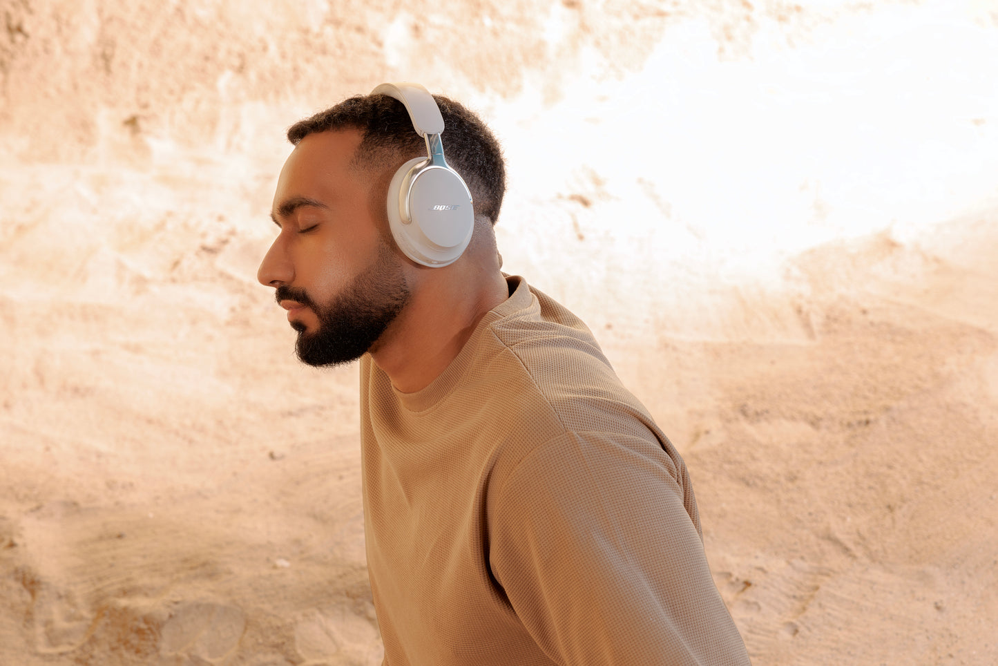 Bezdrátová sluchátka Bose QuietComfort Ultra 2. gen - bílá