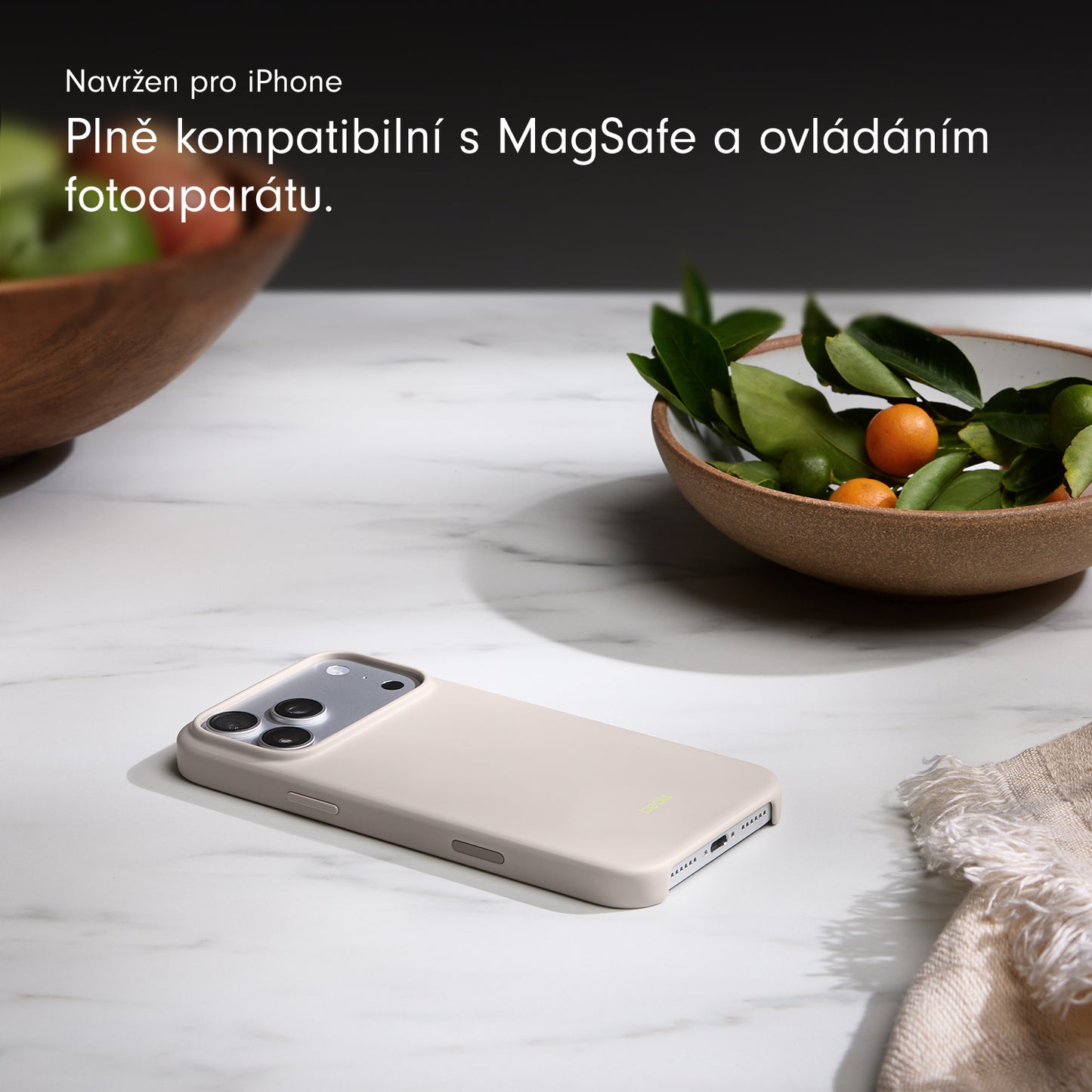 Kryt pro iPhone 17 Pro Max Beats s MagSafe a ovladačem fotoaparátu - vápencově šedý - istyle.work