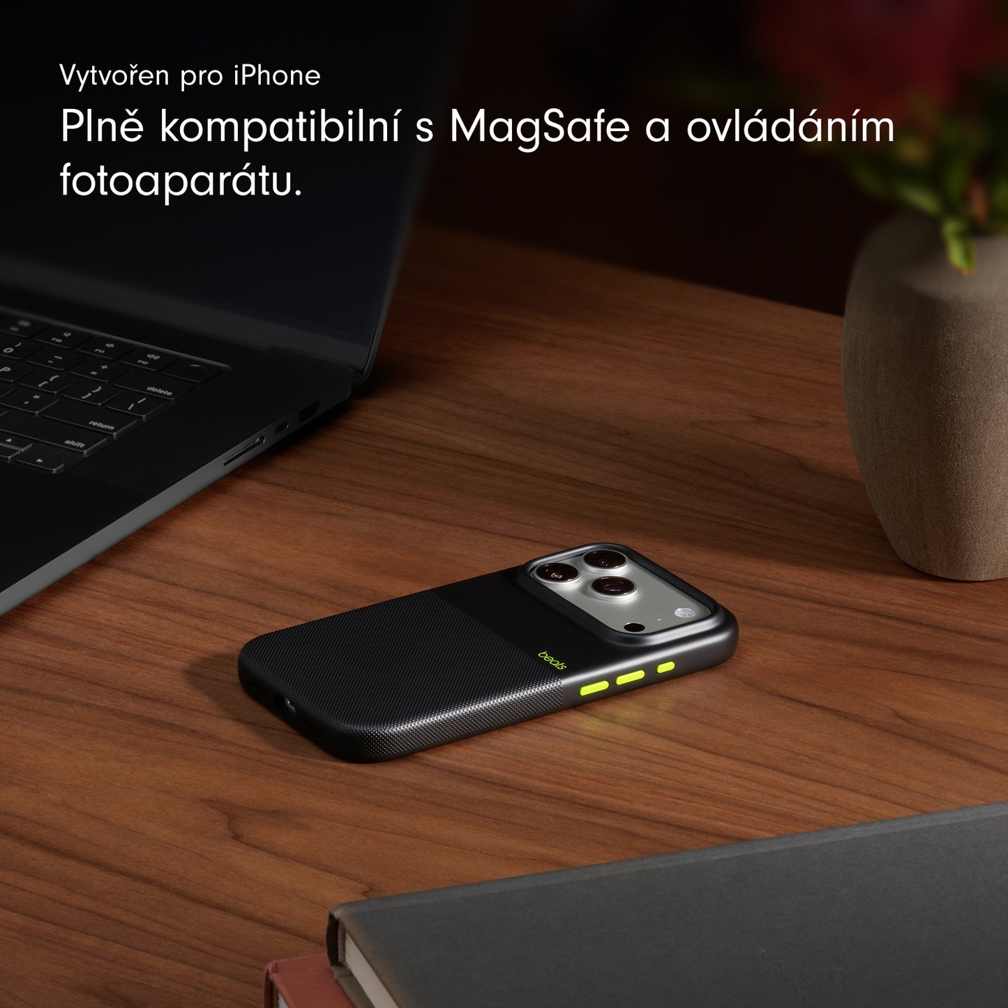 Odolný kryt pro iPhone 17 Beats Pro s MagSafe a ovladačem fotoaparátu - everest černý - istyle.work