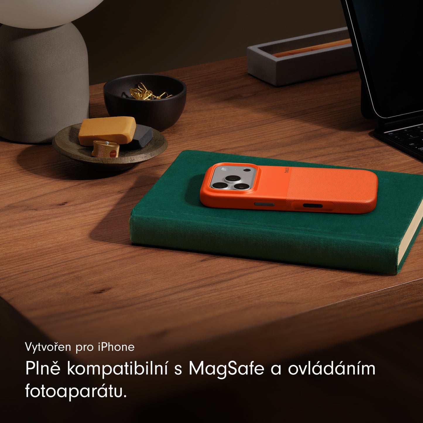Odolný kryt pro iPhone 17 Pro Beats s MagSafe a ovladačem fotoaparátu - sierra oranžový - istyle.work