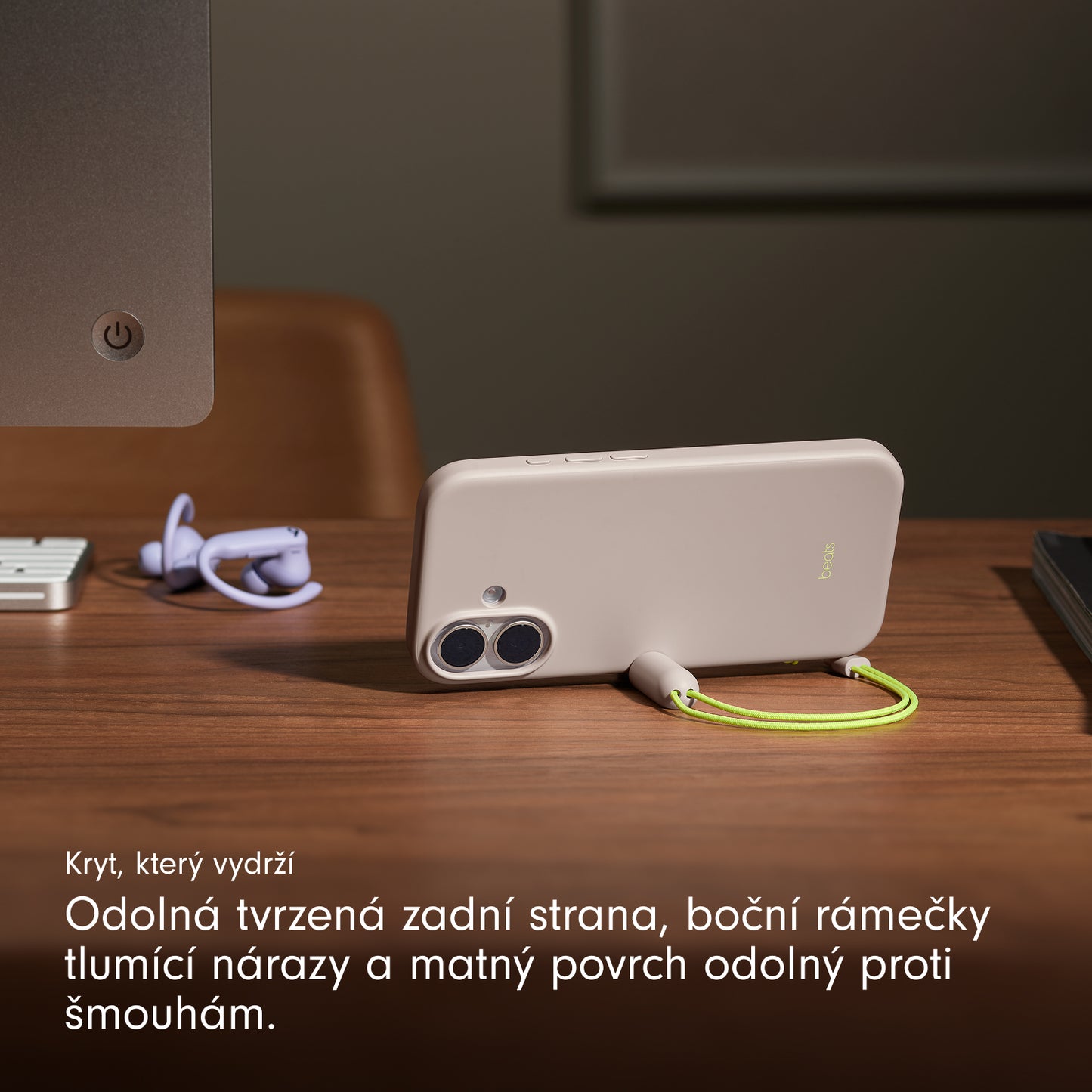 Kryt se stojánkem pro iPhone 17 Beats s MagSafe a ovladačem fotoaparátu - vápencově šedý - istyle.work