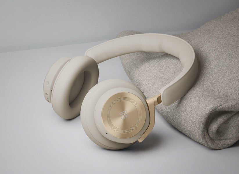 Sluchátka Bang & Olufsen Beoplay HX - zlatá - istyle.work