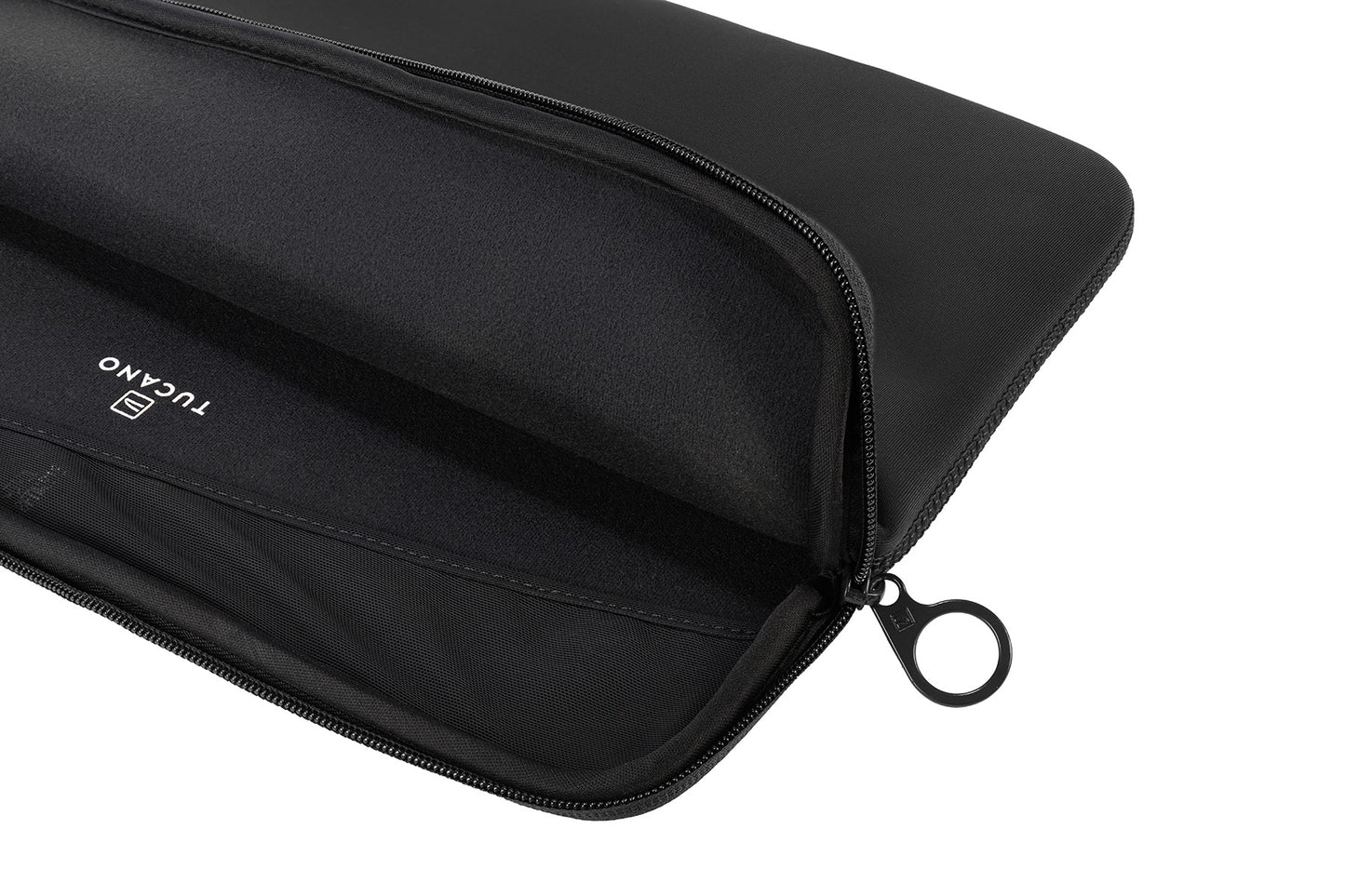 Neoprenový obal Tucano Top pro MacBook Pro 16" - černý - istyle.work