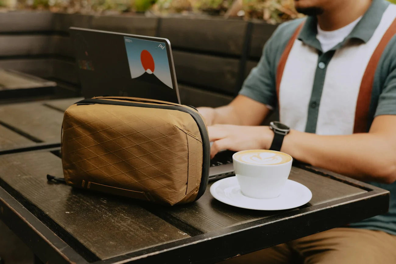 Organizér Peak Design Tech Pouch Small - Coyote X-Pac - istyle.work