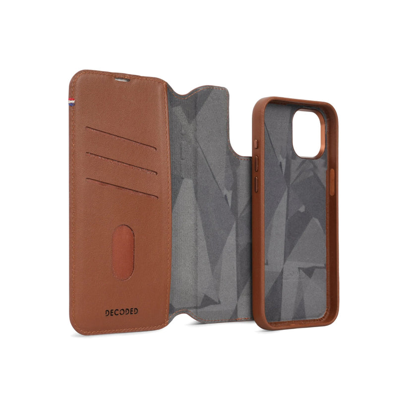 Kožená odnímatelná peněženka Decoded pro iPhone 15 Plus - hnědá - istyle.work