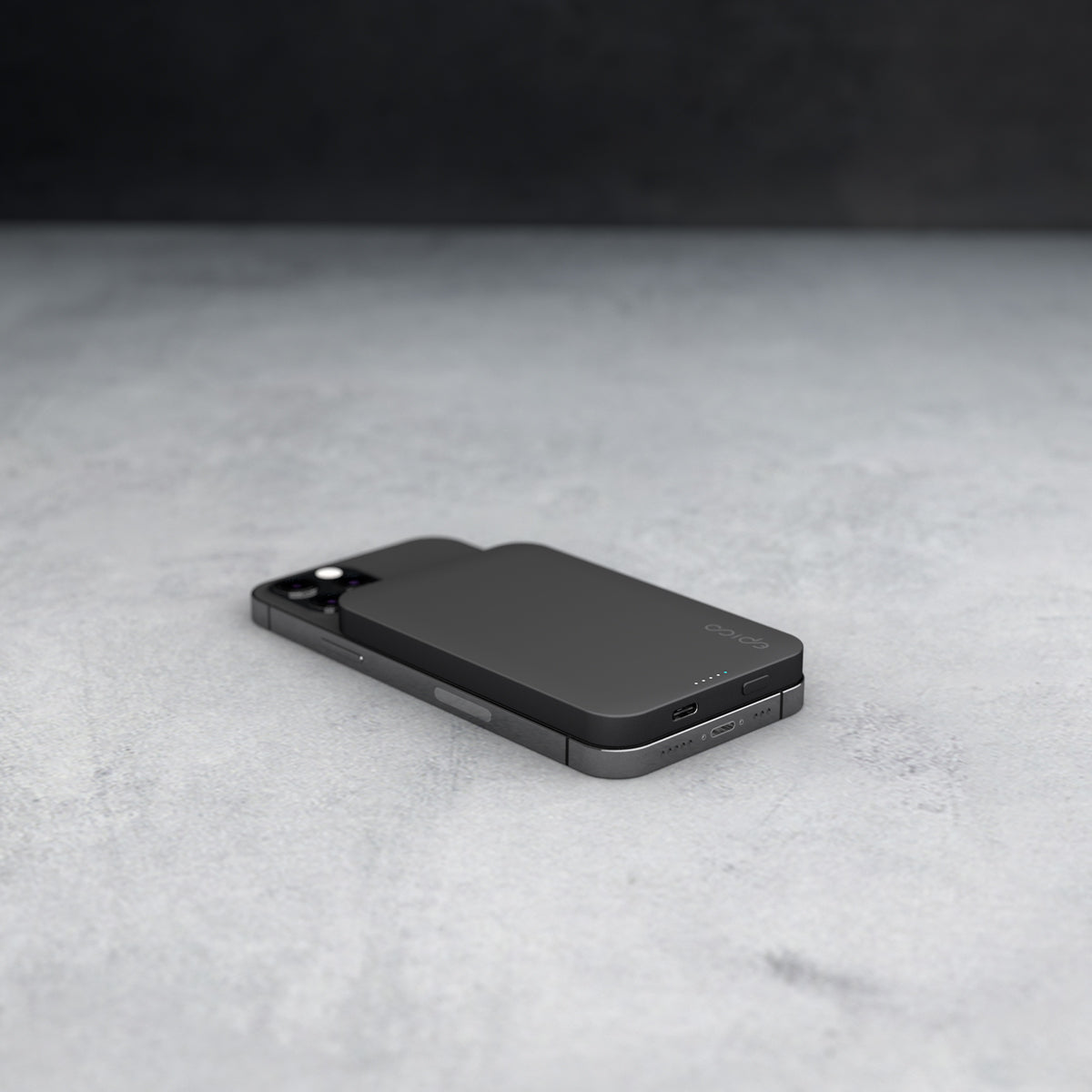 Hliníková powerbanka Epico s podporou MagSafe 5000mAh - vesmírně šedá - istyle.work