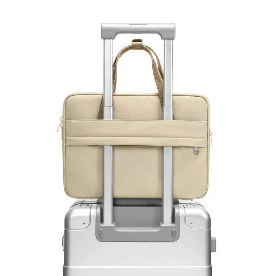 Brašna pro MacBook Pro 14" tomtoc Shoulder Bag - béžová - istyle.work