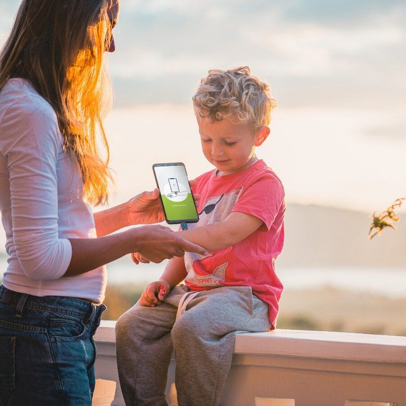 Ošetření bodnutí hmyzem pomocí smartphonu Heat it (USB-C) - istyle.work