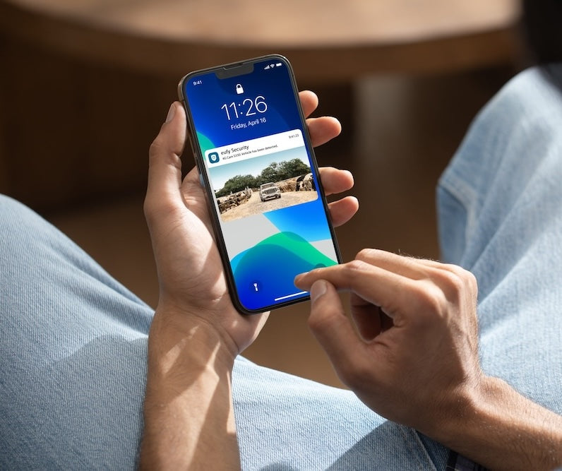 Bezpečnostní kamera Eufy 4G LTE Camera S330 - istyle.work