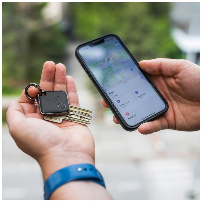 Smart tracker FIXED Tag s podporou Find My - černý - istyle.work