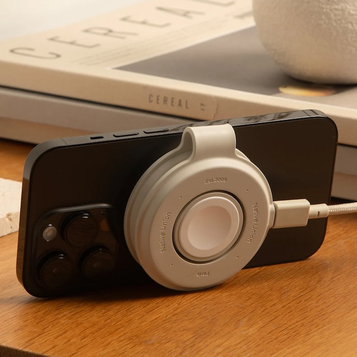 Cestovní bezdrátová nabíječka Native Union Voyage 2-in-1 Qi2 - černá - istyle.work