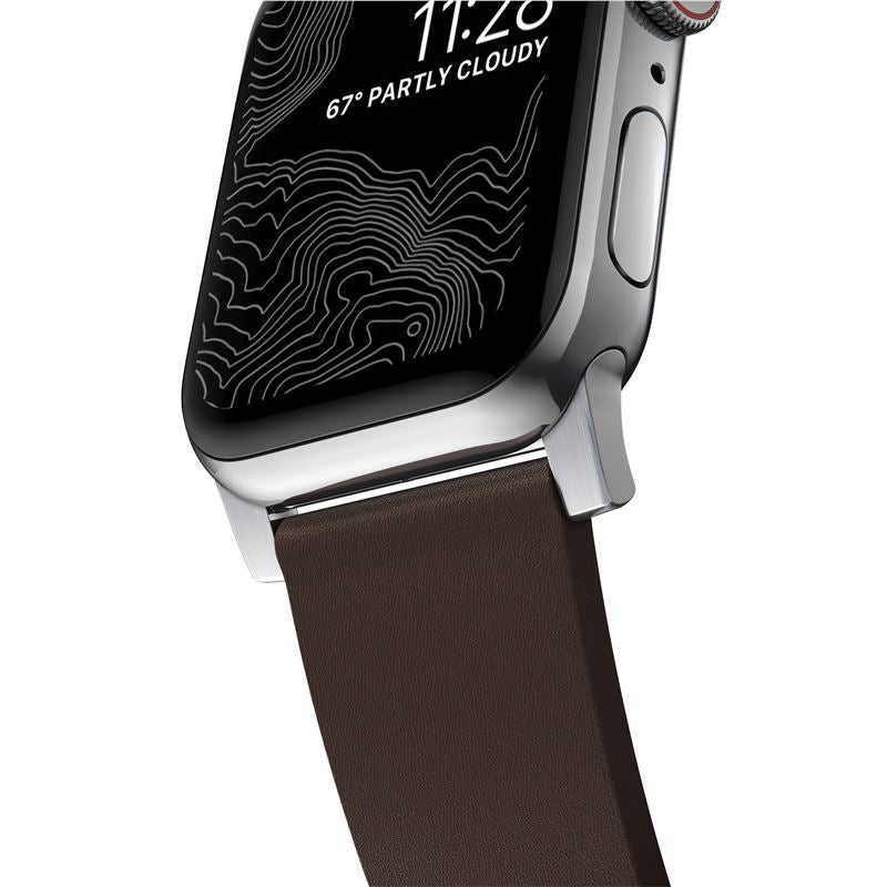 Řemínek pro Apple Watch 42/44/45/49 mm Nomad Active Strap Pro - hnědý se stříbrnou přezkou - istyle.work
