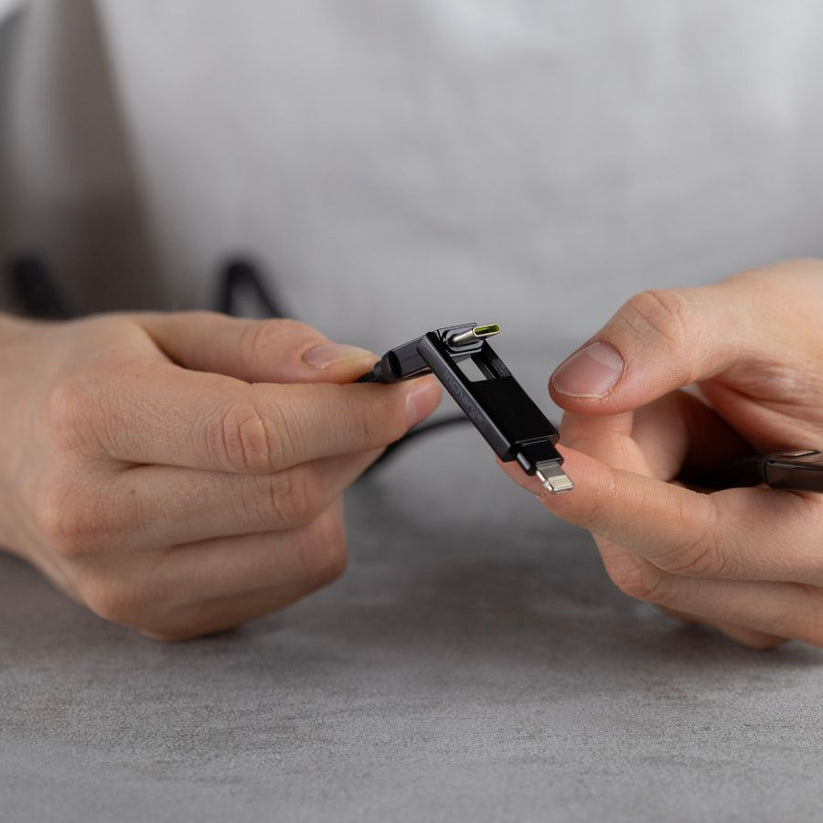 3m nabíjecí kabel 6v1 Rolling Square inCharge XL - černý - istyle.work