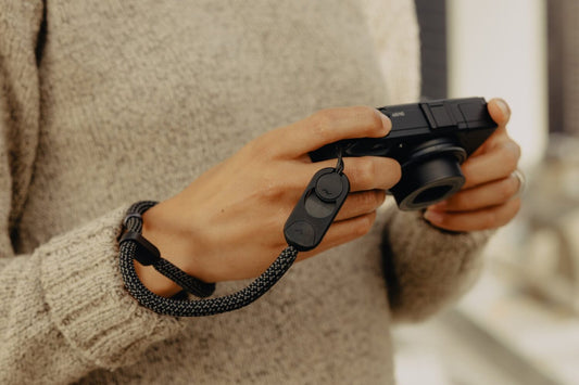 Minimalistický zápěstní popruh na fotoaparát Peak Design Cuff Rope Strap