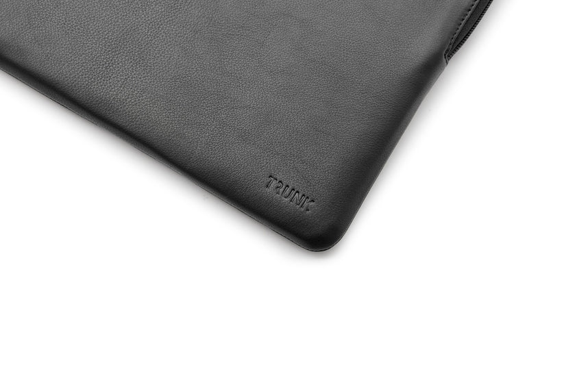 Pouzdro pro MacBook 13" Trunk Leather Sleeve - černé - istyle.work