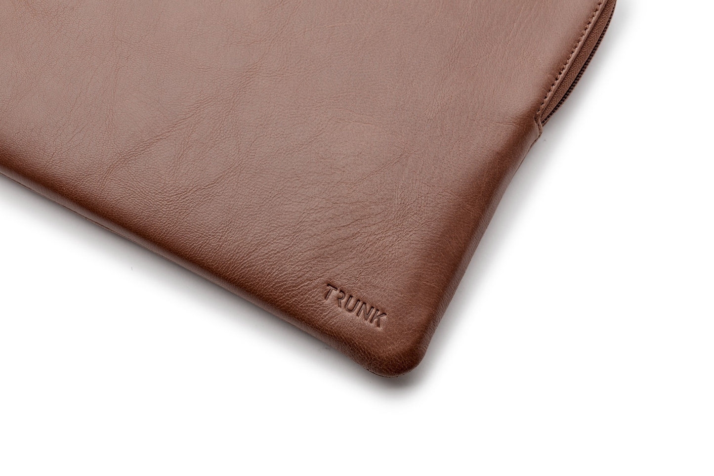 Pouzdro pro MacBook 13" Trunk Leather Sleeve - hnědé - istyle.work