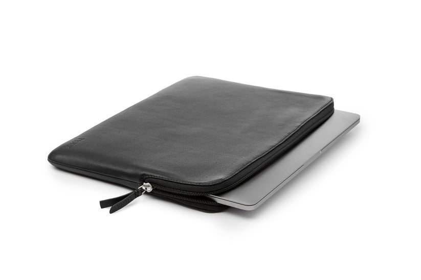 Pouzdro pro MacBook Pro 16" Trunk Leather Sleeve - černé - istyle.work